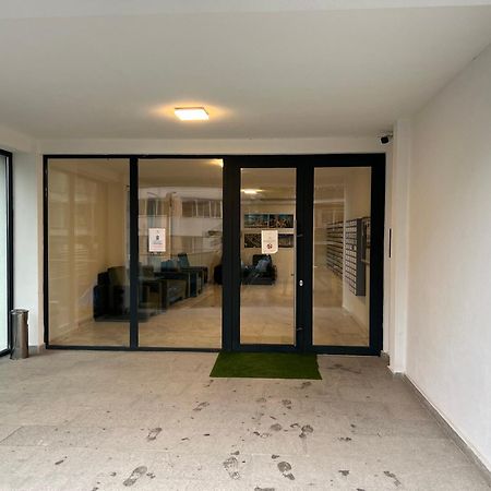 Dominic 2 Beds 1 Sofa Parking Pool Apartament By Alezzi Nord10 Apartment Năvodari Екстериор снимка