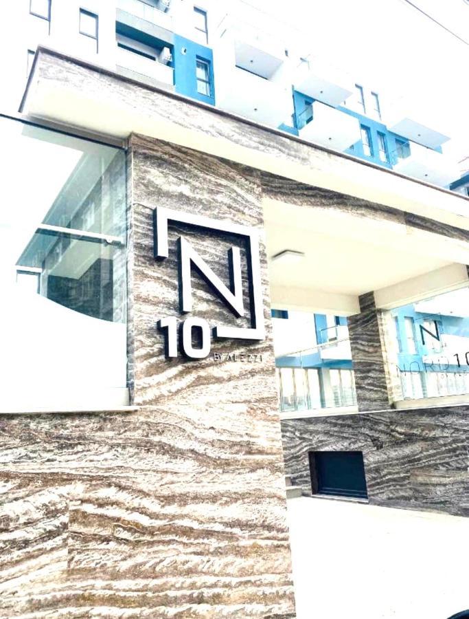 Dominic 2 Beds 1 Sofa Parking Pool Apartament By Alezzi Nord10 Apartment Năvodari Екстериор снимка